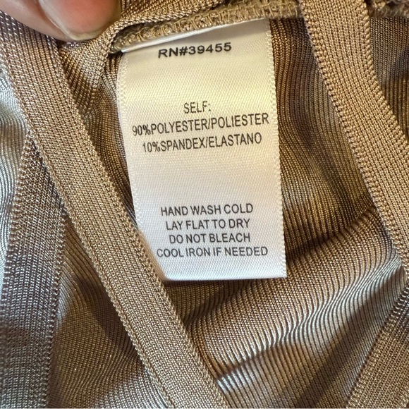 WOW Couture Light Tan Cropped Blazer - Picture 5 of 6